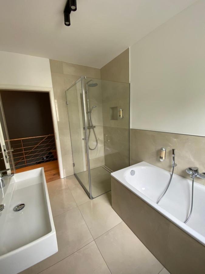 Sleep Inn Duesseldorf Suites Екстериор снимка